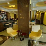Crystal Palace Hotel 