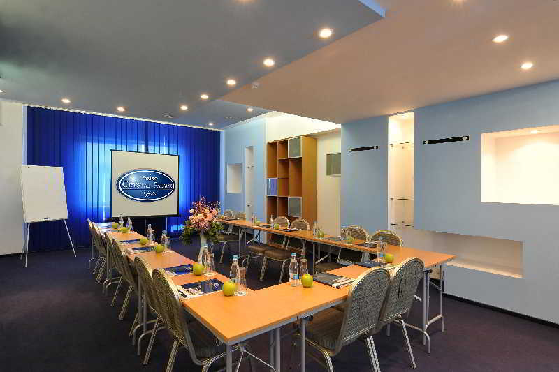 Crystal Palace 4* Bucharest