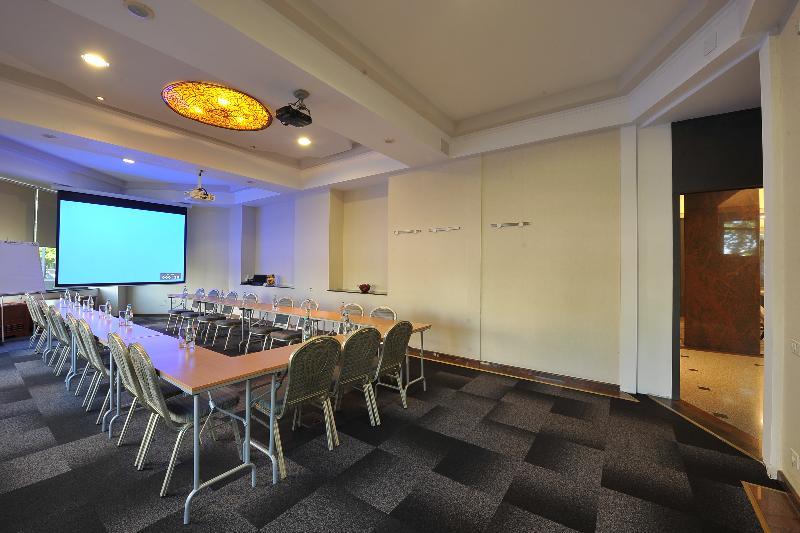 Crystal Palace Hotel Bukarest