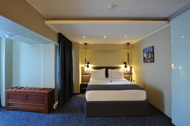 Hotel Crystal Palace Bucharest