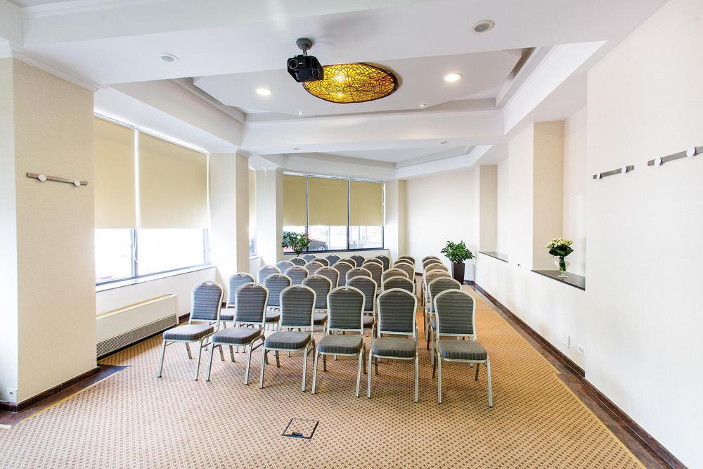 Hotel Crystal Palace Bukarest